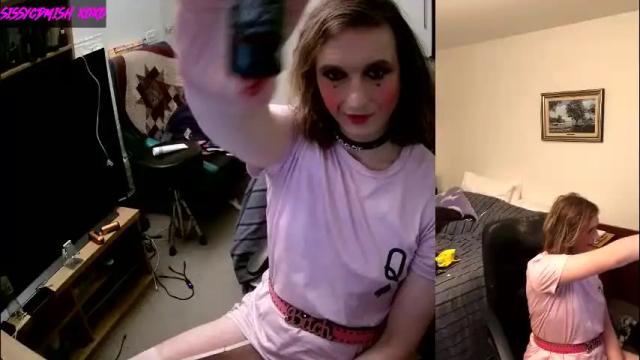 Image 3 of sissycdmish Stream on Chaturbate on 1 month ago