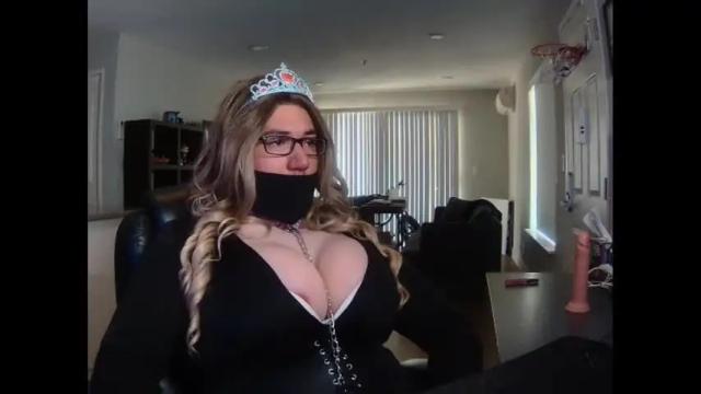 Image 10 of sissyjennybambi Stream on Chaturbate on 17 days ago