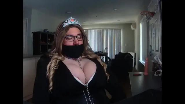 Image 3 of sissyjennybambi Stream on Chaturbate on 17 days ago