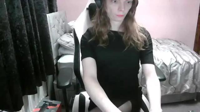 Image 7 of sissymaidsummer Stream on Chaturbate on 21 months ago