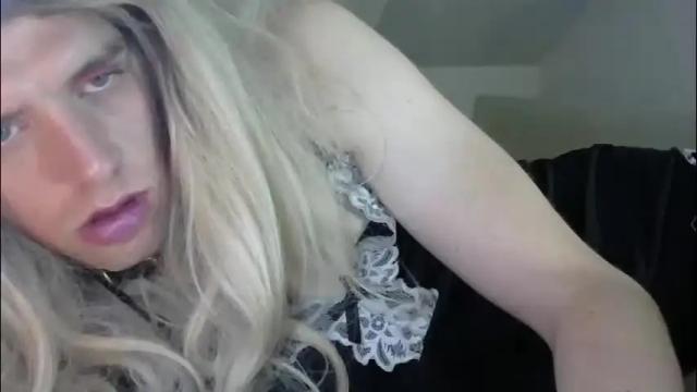 Image 3 of sissyslut22jr Stream on Chaturbate on 2 months ago