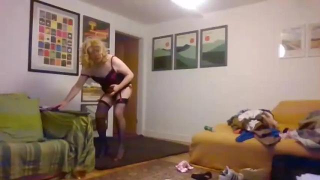 Image 6 of sissyslut951409 Stream on Chaturbate on 15 months ago