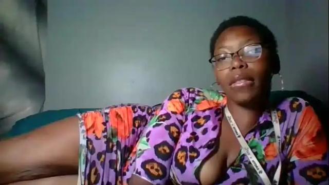 Image 12 of sista_souljagirl Stream on Chaturbate on 19 months ago