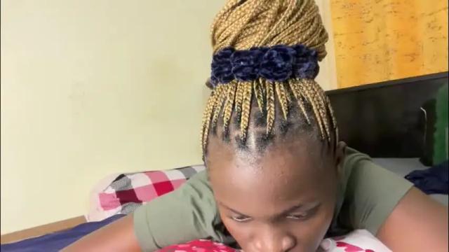 Image 4 of siswet9_ Stream on Chaturbate on 4 months ago