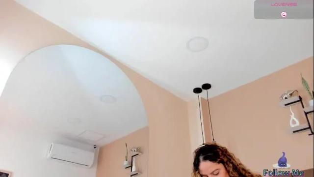 Image 2 of skadi_5 Stream on Chaturbate on 9 months ago