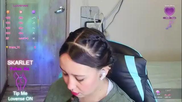 Image 7 of skarlet_adams Stream on Chaturbate on 6 days ago