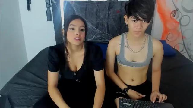 Image 3 of skarleth018 Stream on Chaturbate on 2 months ago