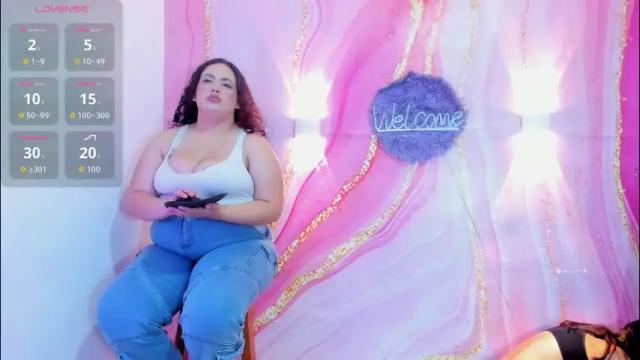 Image 2 of skarleth018 Stream on Chaturbate on 4 days ago