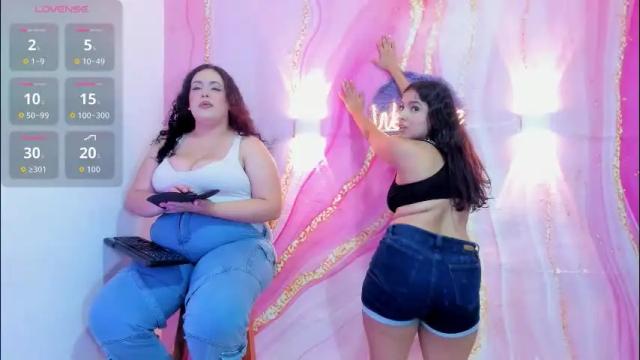 Image 3 of skarleth018 Stream on Chaturbate on 4 days ago