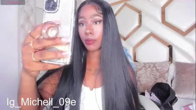 Image 7 of skarleth_sweet_ Stream on Chaturbate on 7 days ago