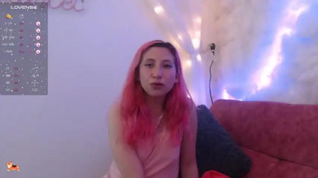Image 3 of skarletjhonson_ Stream on Chaturbate on 12 months ago