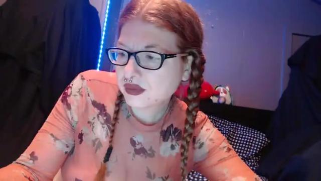 Image 8 of skarlettjade Stream on Chaturbate on 18 months ago