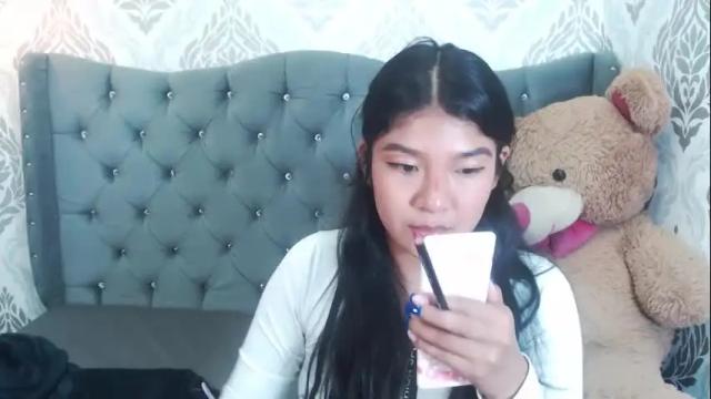 Image 6 of skarlettkray Stream on Chaturbate on 1 month ago