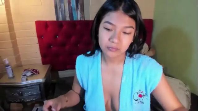 Image 2 of skarlettkray Stream on Chaturbate on 19 days ago