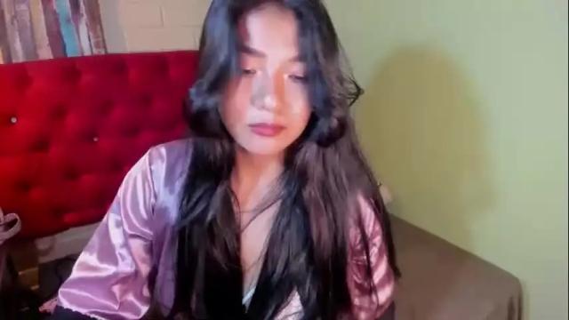 Image 2 of skarlettkray Stream on Chaturbate on 17 days ago