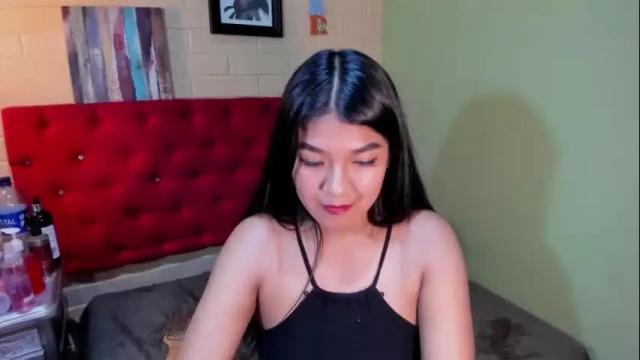Image 8 of skarlettkray Stream on Chaturbate on 11 days ago