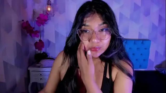 Image 6 of skarlettkray Stream on Chaturbate on 2 months ago