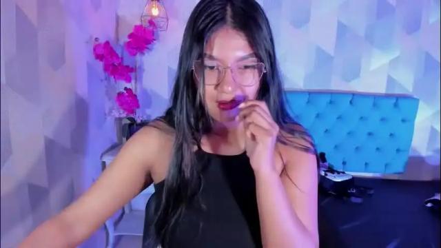 Image 8 of skarlettkray Stream on Chaturbate on 1 month ago