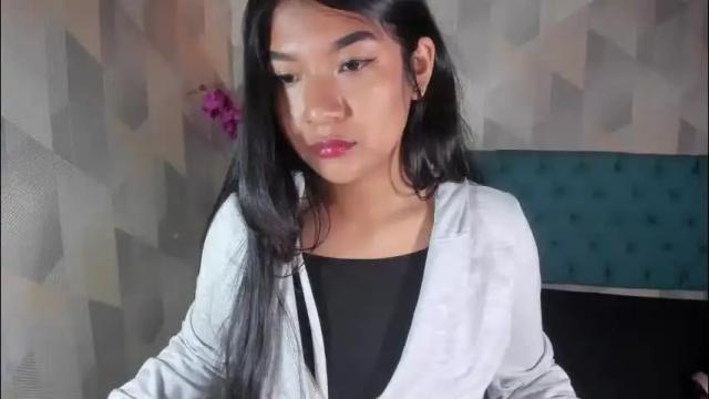 Image 2 of skarlettkray Stream on Chaturbate on 1 month ago