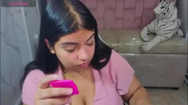 Thumbnail 1, skeler_lovd_b's Stream at Chaturbate, 17 days ago