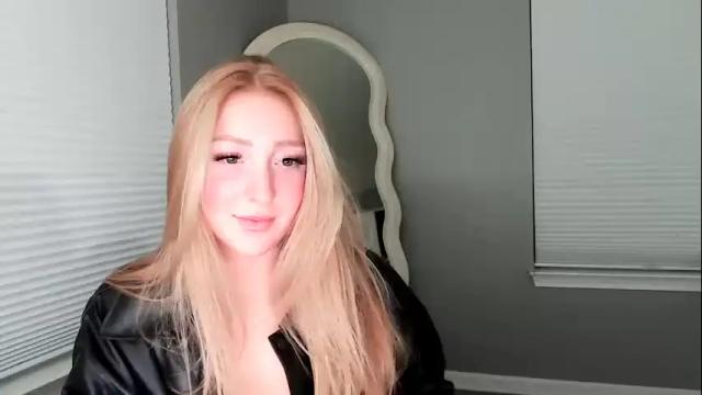 Thumbnail 1, skibunny1821's Stream at Chaturbate, 19 months ago