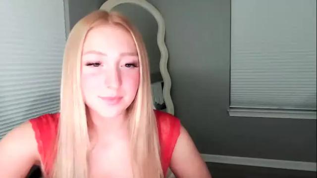 Image 11 of skibunny1821 Stream on Chaturbate on 19 months ago