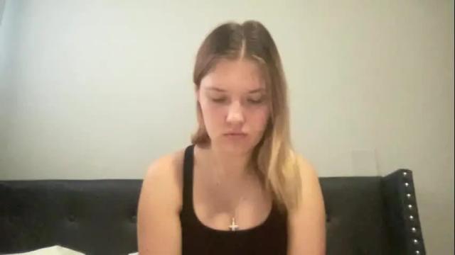 Image 2 of skiimaskabby Stream on Chaturbate on 1 month ago