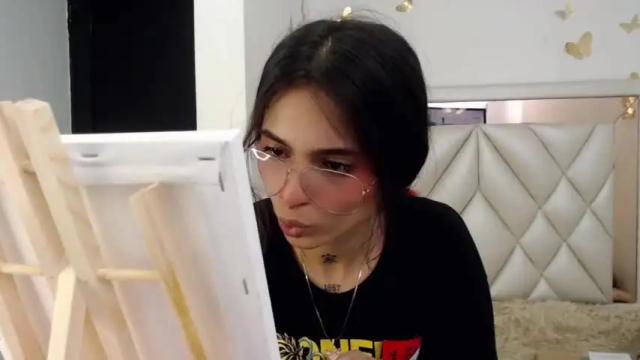 Image 3 of skinny__lisa Stream on Chaturbate on 18 months ago