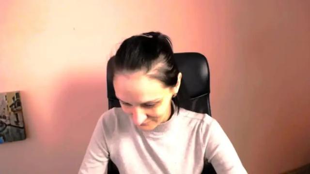 Image 8 of skinny_abbi Stream on Chaturbate on 14 months ago