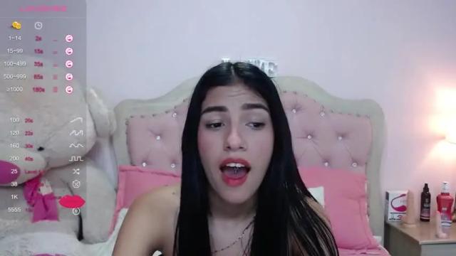 Image 2 of skinny_hailey Stream on Chaturbate on 13 months ago