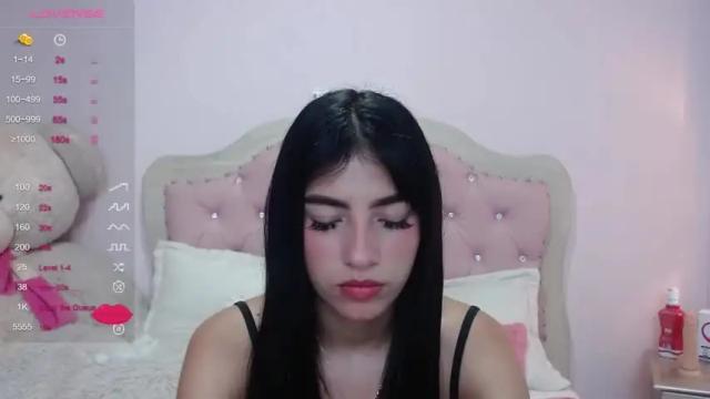 Image 12 of skinny_hailey Stream on Chaturbate on 13 months ago