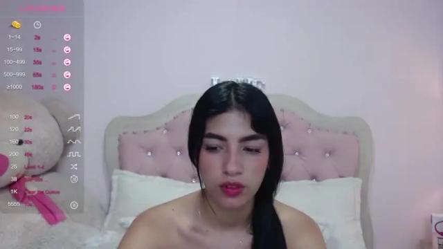 Image 3 of skinny_hailey Stream on Chaturbate on 13 months ago