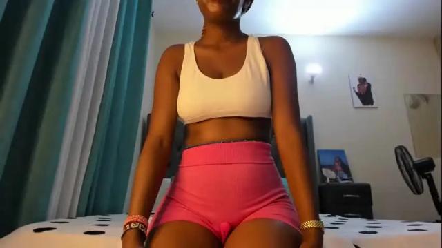 Image 2 of skinny_jolie Stream on Chaturbate on 1 month ago