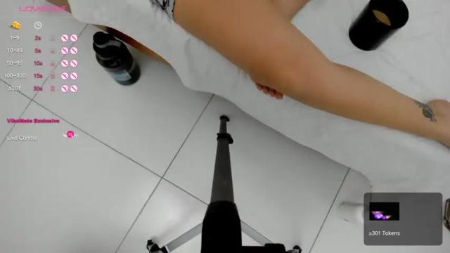Thumbnail 2, skinny_laura's Stream at Chaturbate, 17 months ago