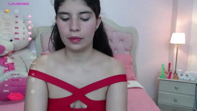 Image 2 of skinny_lina Stream on Chaturbate on 16 months ago
