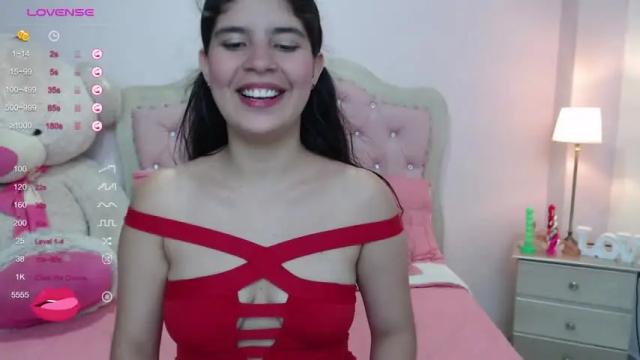 Image 3 of skinny_lina Stream on Chaturbate on 16 months ago