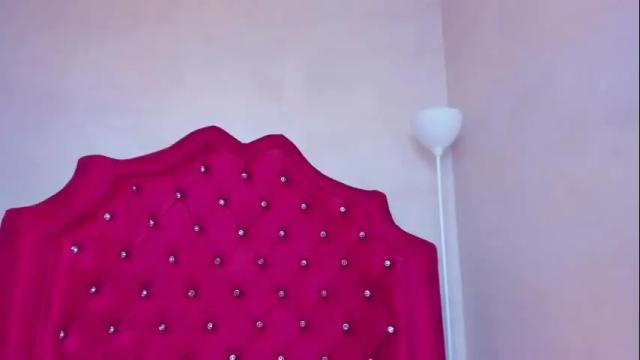 Image 7 of skinny_linda Stream on Chaturbate on 6 months ago