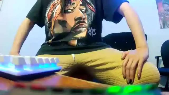 Image 12 of skinny_sexy666 Stream on Chaturbate on 19 months ago