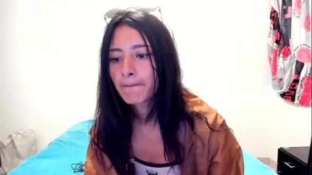 Thumbnail 1, skinny_yizz's Stream at Chaturbate, 5 months ago