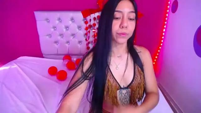 Image 7 of skinnyandtightt Stream on Chaturbate on 14 months ago