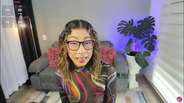 Image 10 of skinnyflower Stream on Chaturbate on 3 months ago