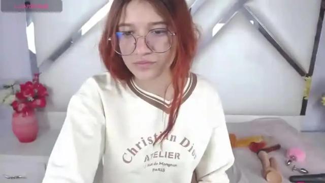 Image 4 of skinnyhorny_ Stream on Chaturbate on 13 months ago