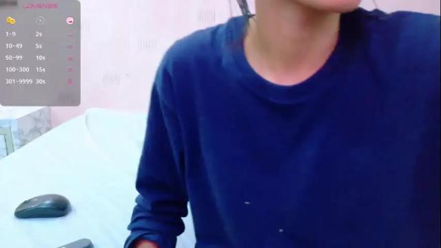 Image 11 of skinnyneighbour_ Stream on Chaturbate on 1 month ago