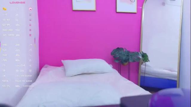 Image 6 of skinnyneighbour_ Stream on Chaturbate on 17 days ago