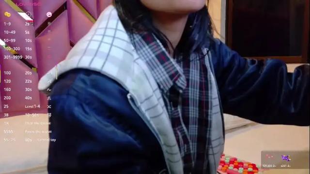 Image 2 of skinnyneighbour_ Stream on Chaturbate on 14 days ago