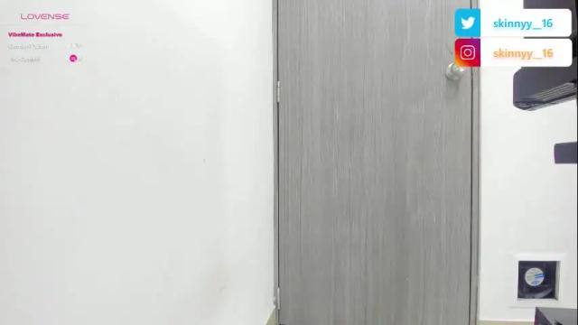 Image 8 of skinnyy_16 Stream on Chaturbate on 2 months ago