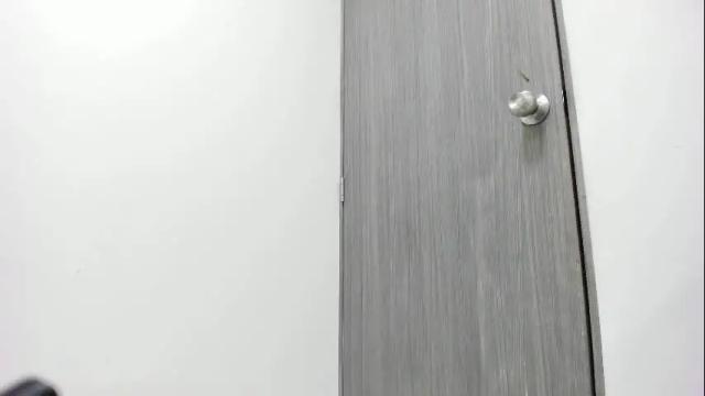 Image 4 of skinnyy_16 Stream on Chaturbate on 2 months ago