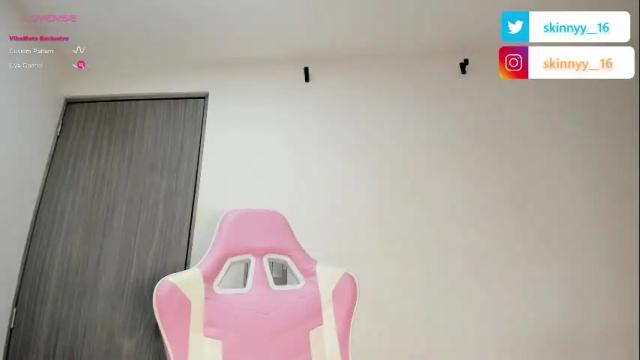 Image 12 of skinnyy_16 Stream on Chaturbate on 1 month ago