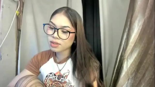 Image 6 of sky_fox_sweetxx Stream on Chaturbate on 4 days ago