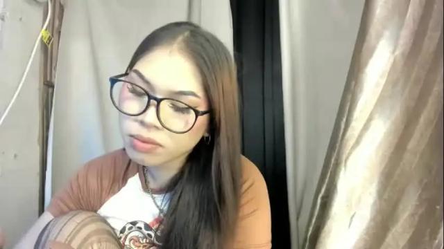 Image 8 of sky_fox_sweetxx Stream on Chaturbate on 4 days ago